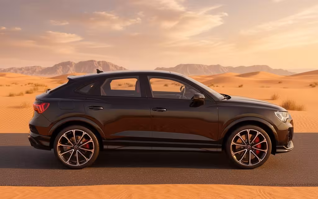 Audi RsQ3 2022 Black side profile