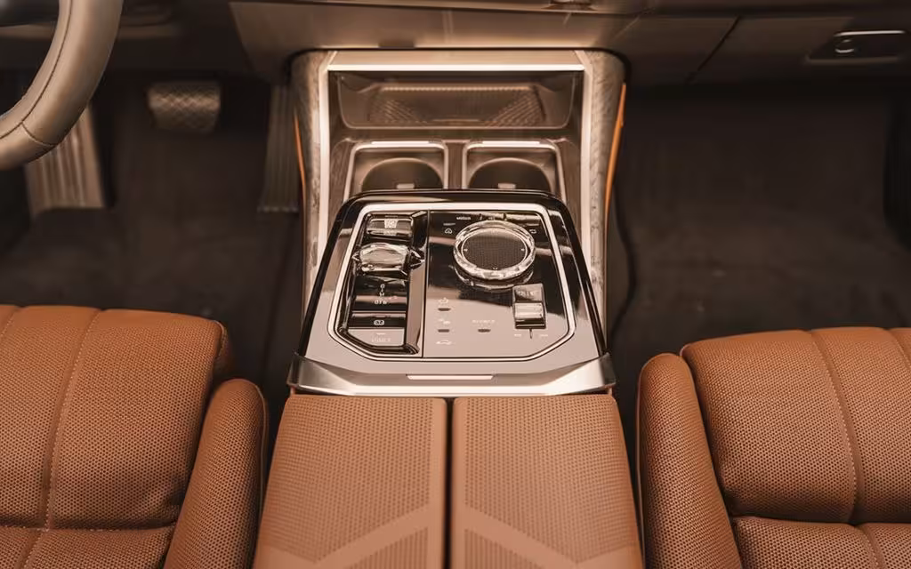Bmw 735 2023 interior view showing trim – rental in Dubai