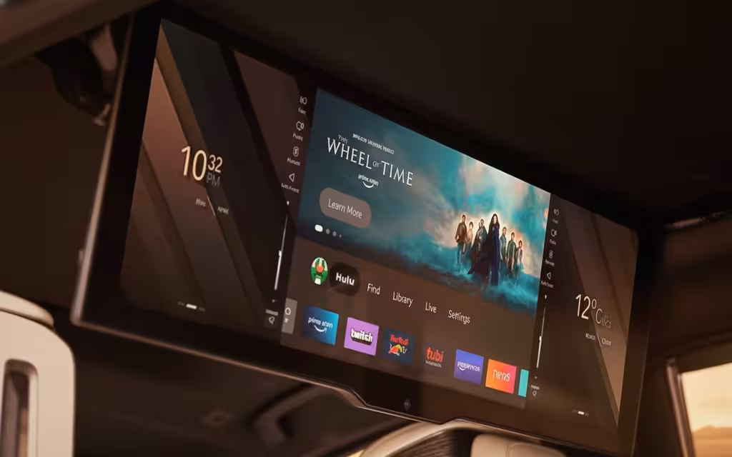 Bmw 735 2023 interior view showing trim – rental in Dubai