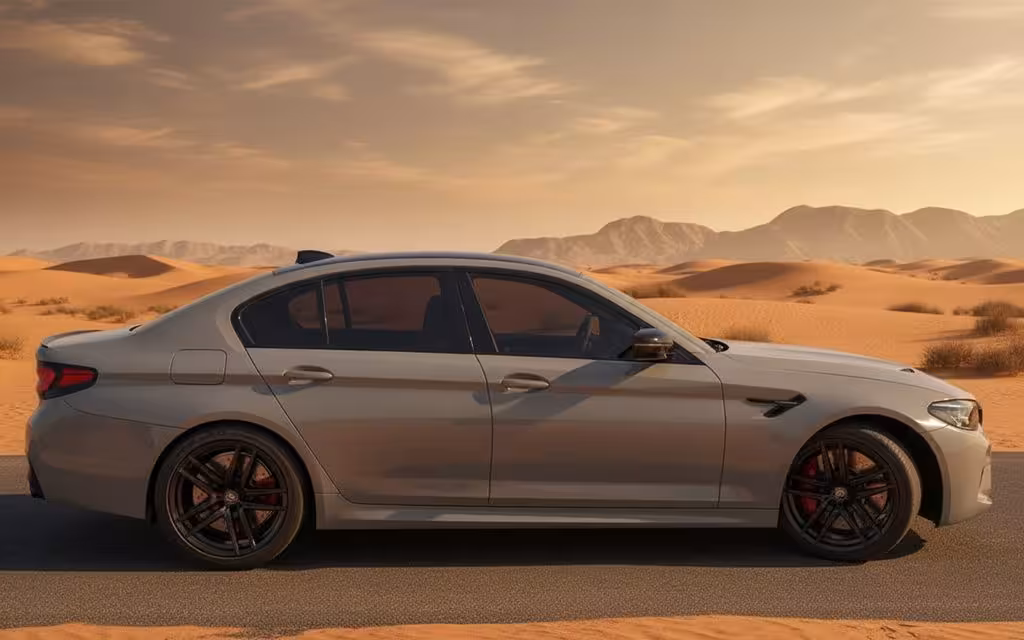 Bmw M5 2022 Grey side profile – rental in Dubai
