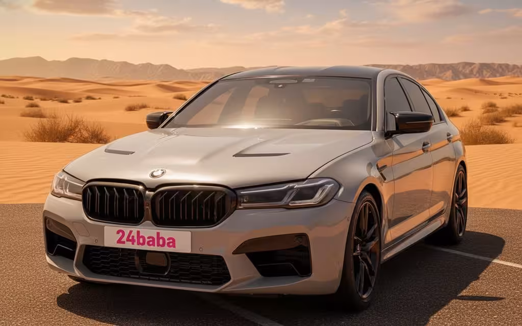 Bmw M5 2022 Grey front view with headlights – rental in Dubai