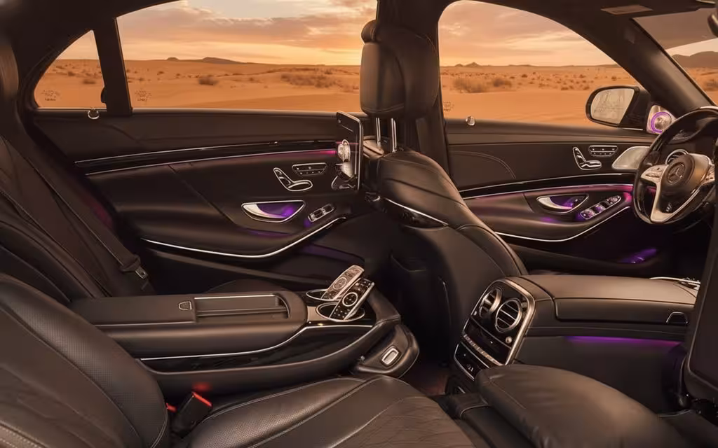 Mercedes S560 2020 interior view showing trim – rental in Dubai