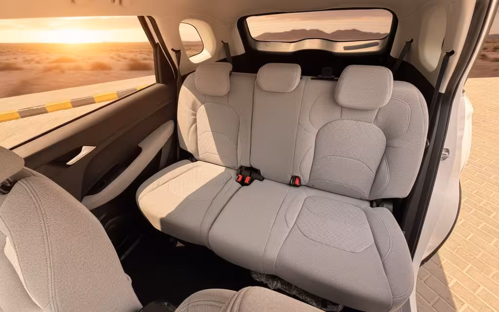 Chevrolet Captiva 2026 leather seats and cabin – rental in Dubai