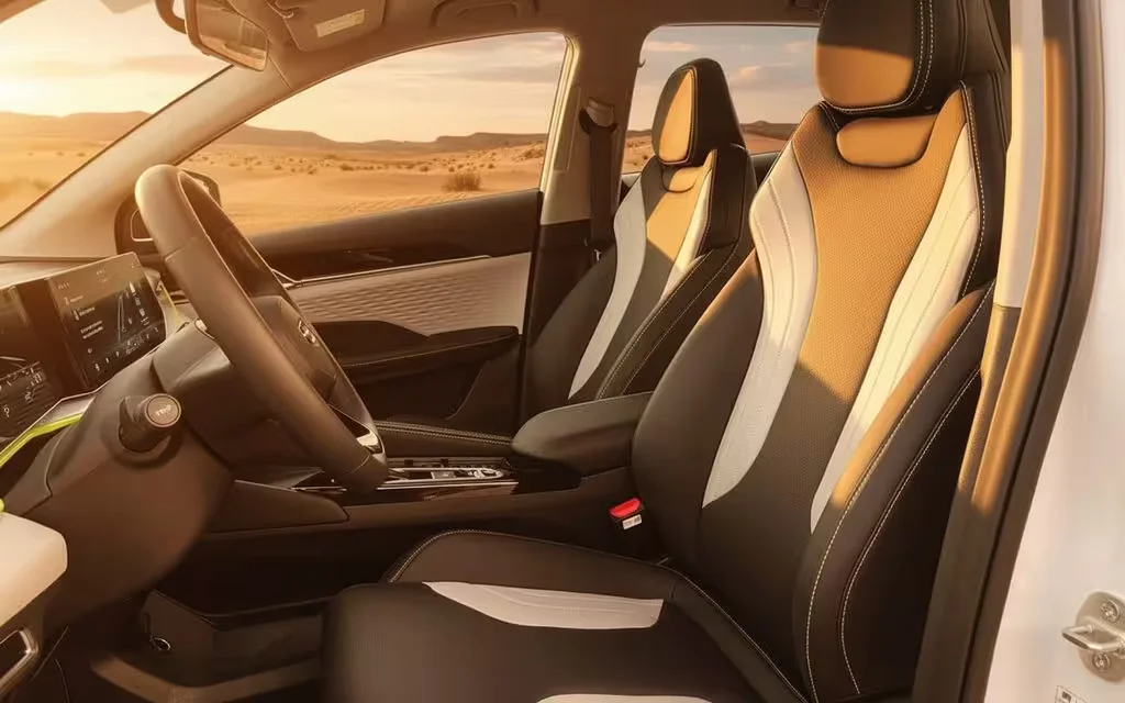 Geely Coolray 2025 leather seats and cabin – rental in Dubai