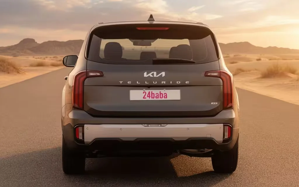 Kia Telluride 2022 Grey rear view showing taillights – rental in Dubai