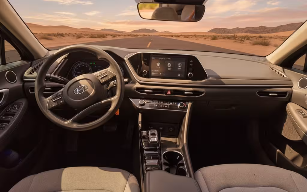 Hyundai Sonata 2021 dashboard and infotainment – rental in Dubai