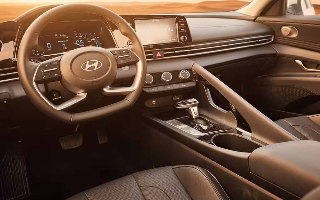 Hyundai Elantra 2025 dashboard and infotainment – rental in Dubai