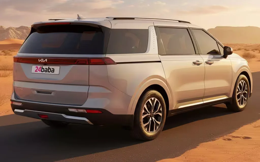 Kia Carnival 2023 alloy wheel close up – rental in Dubai