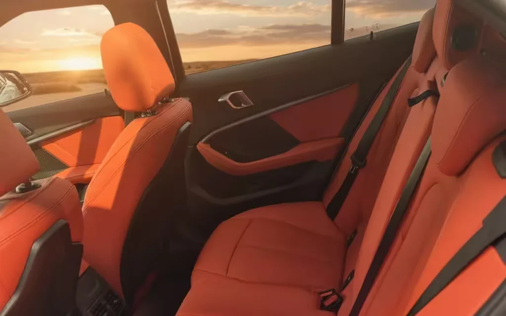 Bmw 120 2021 leather seats and cabin – rental in Dubai