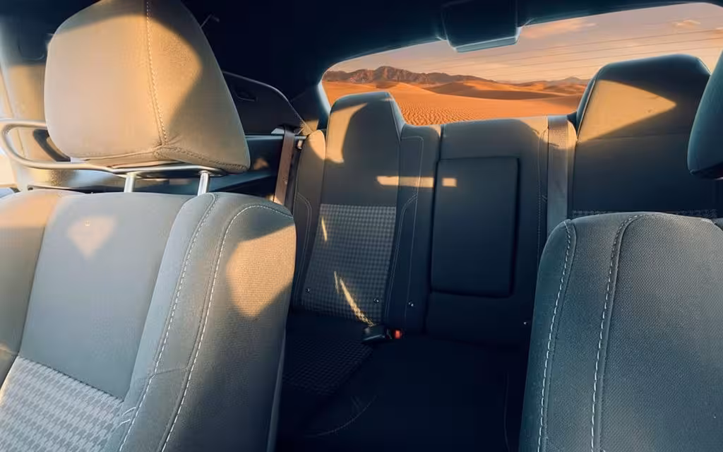 Dodge Challenger 2021 leather seats and cabin – rental in Dubai