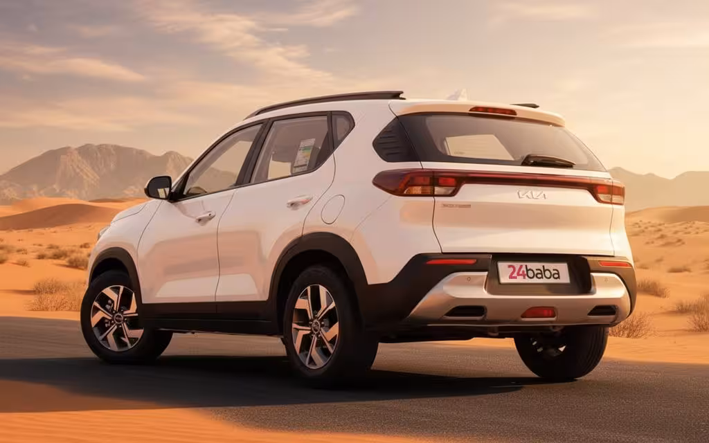 Kia Sonet 2023 White rear view showing taillights