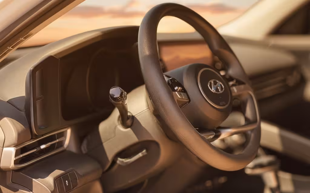 Hyundai Elantra 2023 dashboard and infotainment – rental in Dubai