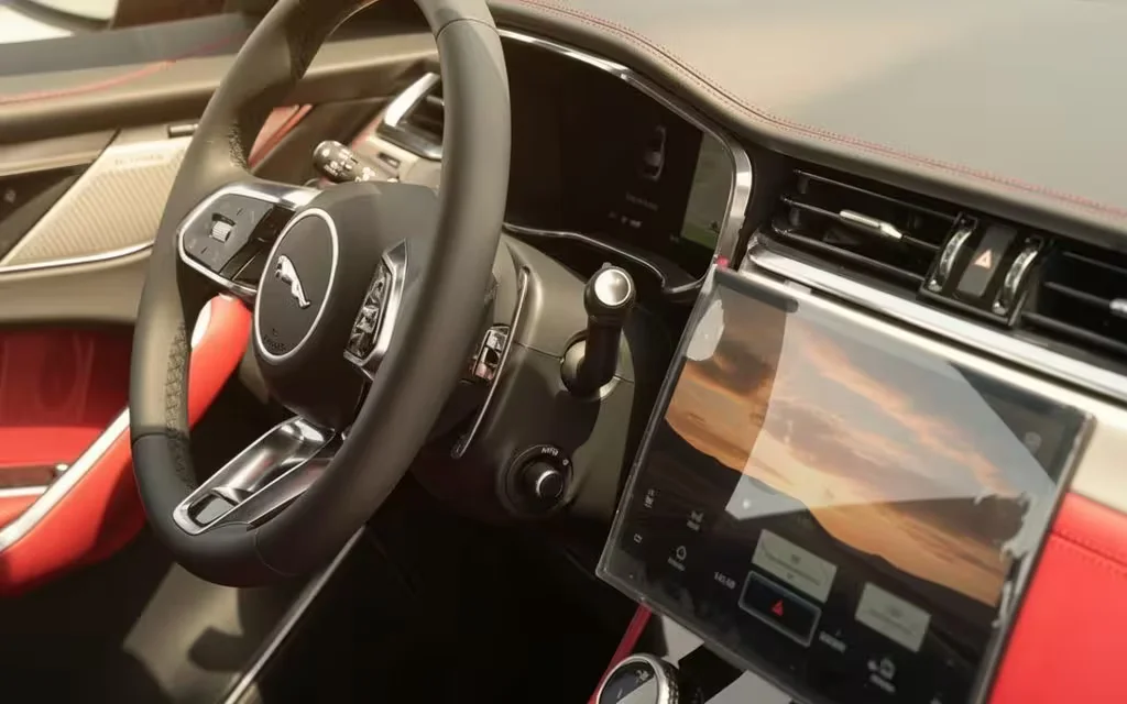 Jaguar F Pace 2025 dashboard and infotainment – rental in Dubai