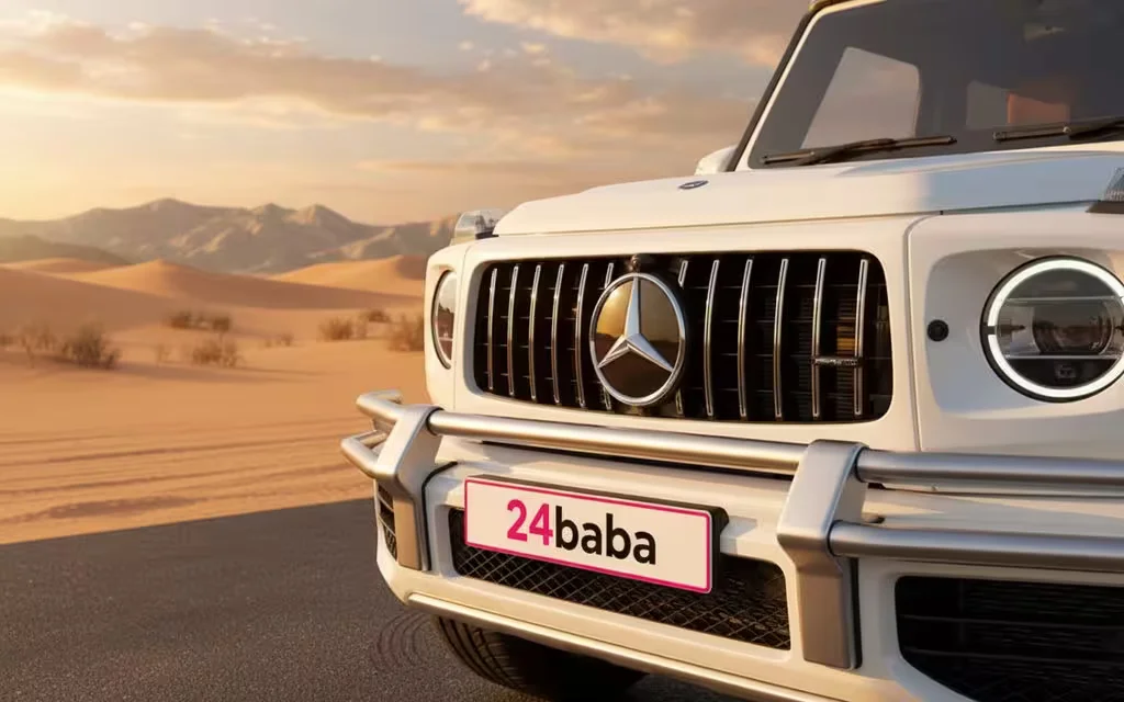 Mercedes G63 2022 White front view with headlights – rental in Dubai