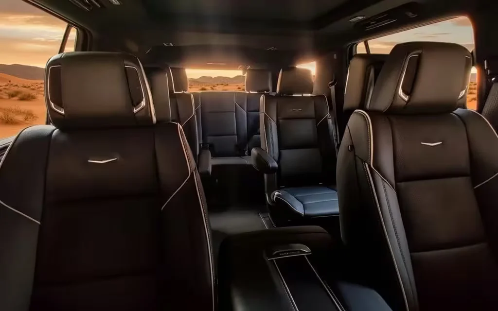 Cadillac Escalade 2022 leather seats and cabin – rental in Dubai