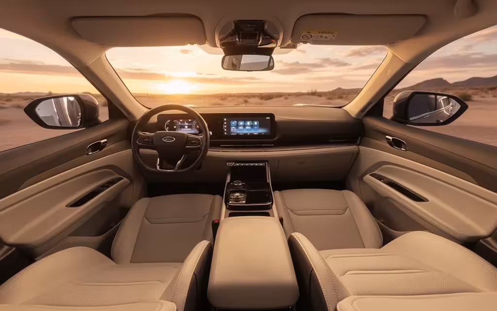 Ford Territory 2023 interior view showing trim – rental in Dubai