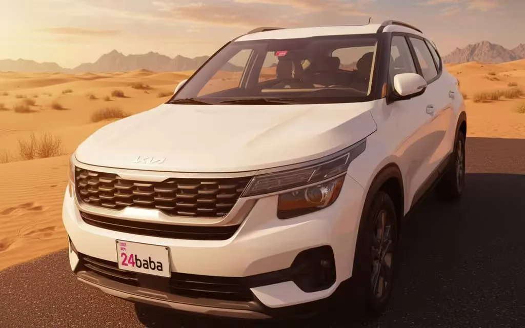 Kia Seltos 2025 White front view with headlights