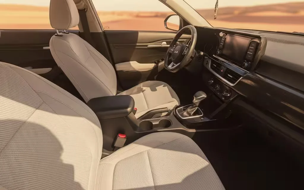 Kia Seltos 2025 dashboard and infotainment