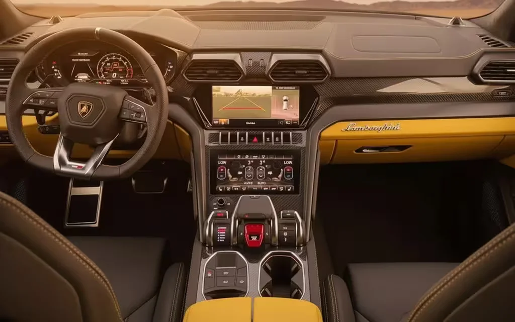 Lamborghini Urus 2022 interior view showing trim – rental in Dubai