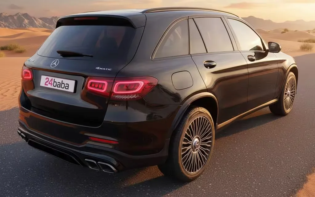 Mercedes Glc300 2020 Black rear view showing taillights