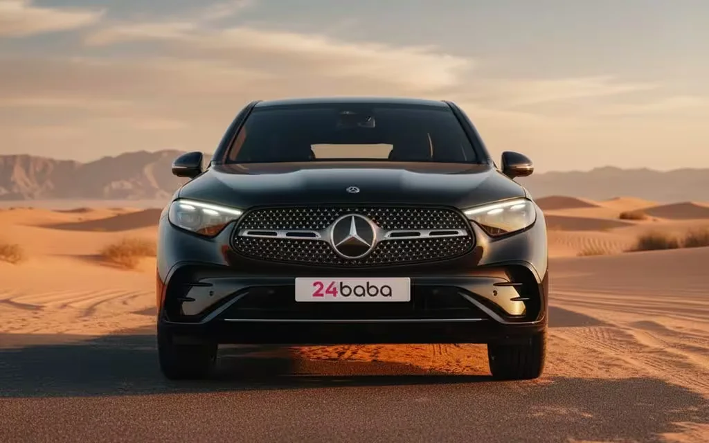 Mercedes Glc200 2025 Black front view with headlights