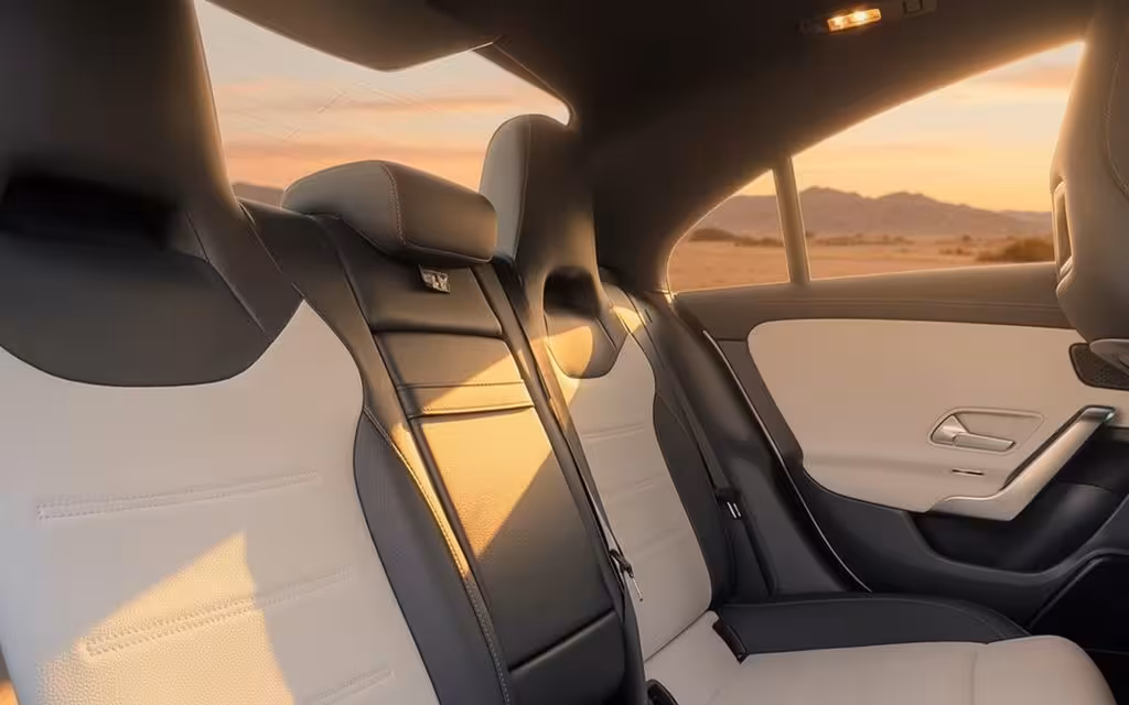 Mercedes Cla200 2023 leather seats and cabin