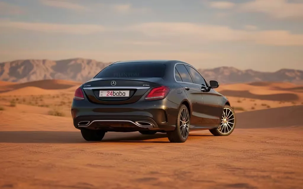 Mercedes C200 2020 Black rear view showing taillights