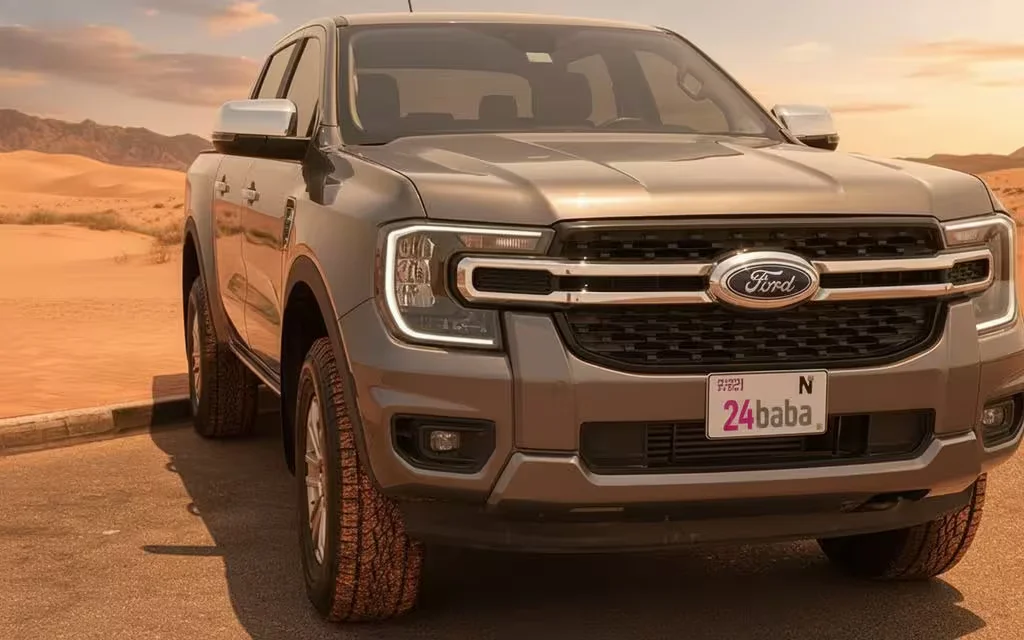 Ford Ranger 2023 Grey front view with headlights – rental in Dubai
