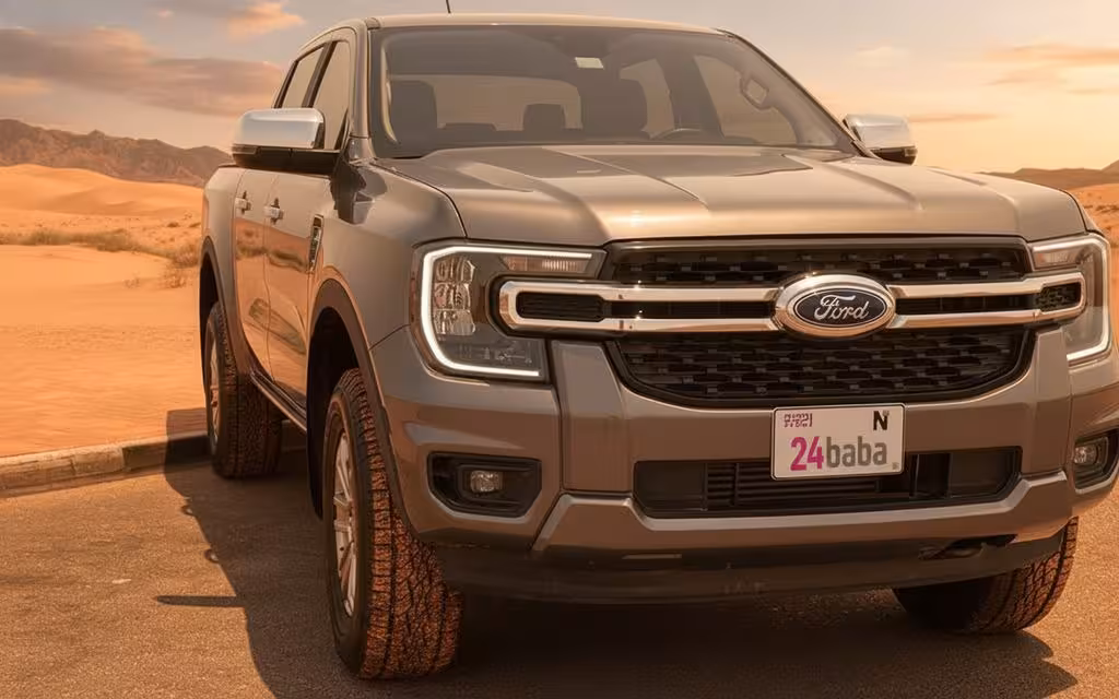 Ford Ranger 2023 Grey front view with headlights – rental in Dubai