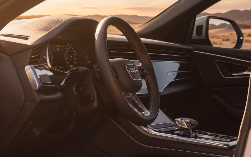 Audi Q8 2021 dashboard and infotainment – rental in Dubai
