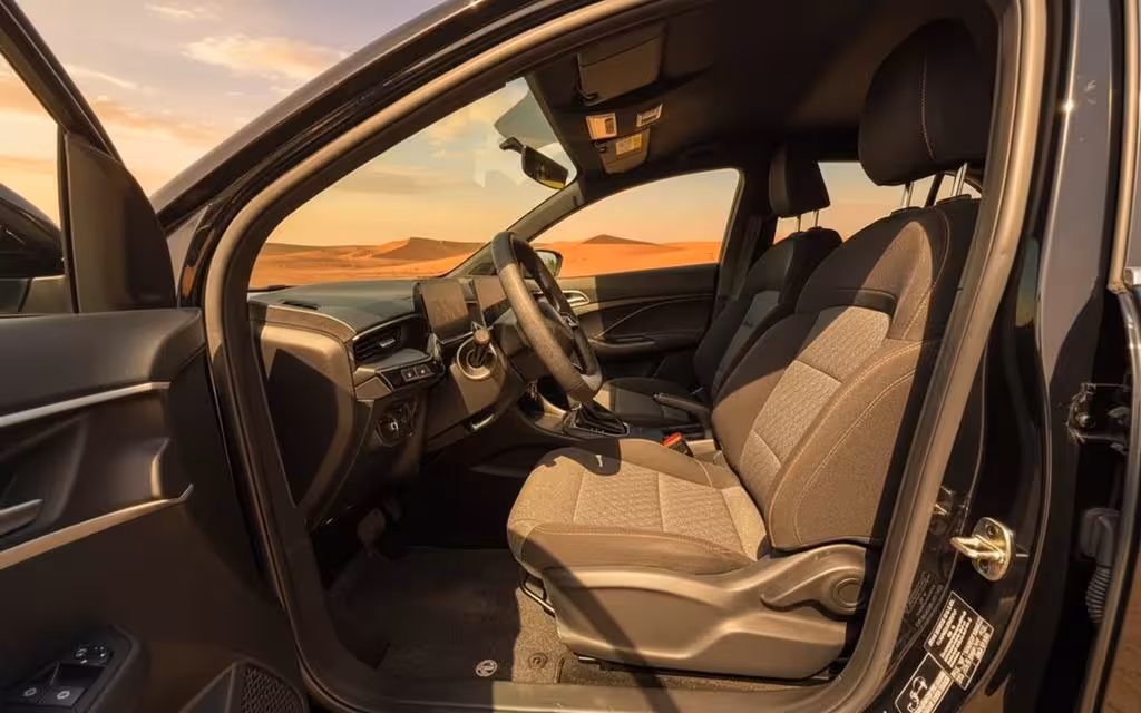 Mg 3 2025 interior view showing trim – rental in Dubai