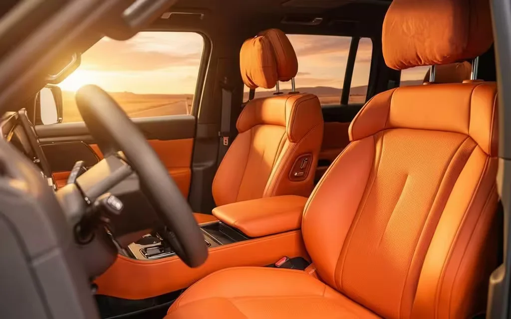 RoxMotor 01 2024 leather seats and cabin – rental in Dubai