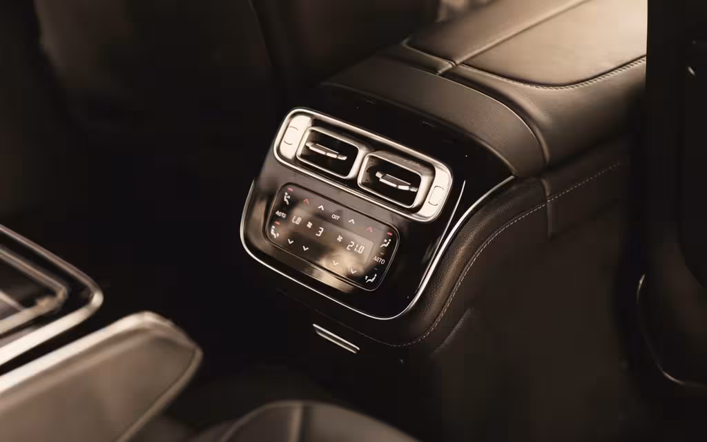 Mercedes S500 2023 interior view showing trim – rental in Dubai