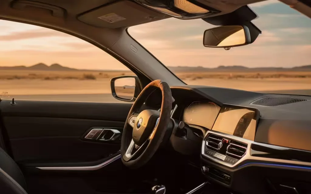 Bmw 320 2022 dashboard and infotainment – rental in Dubai