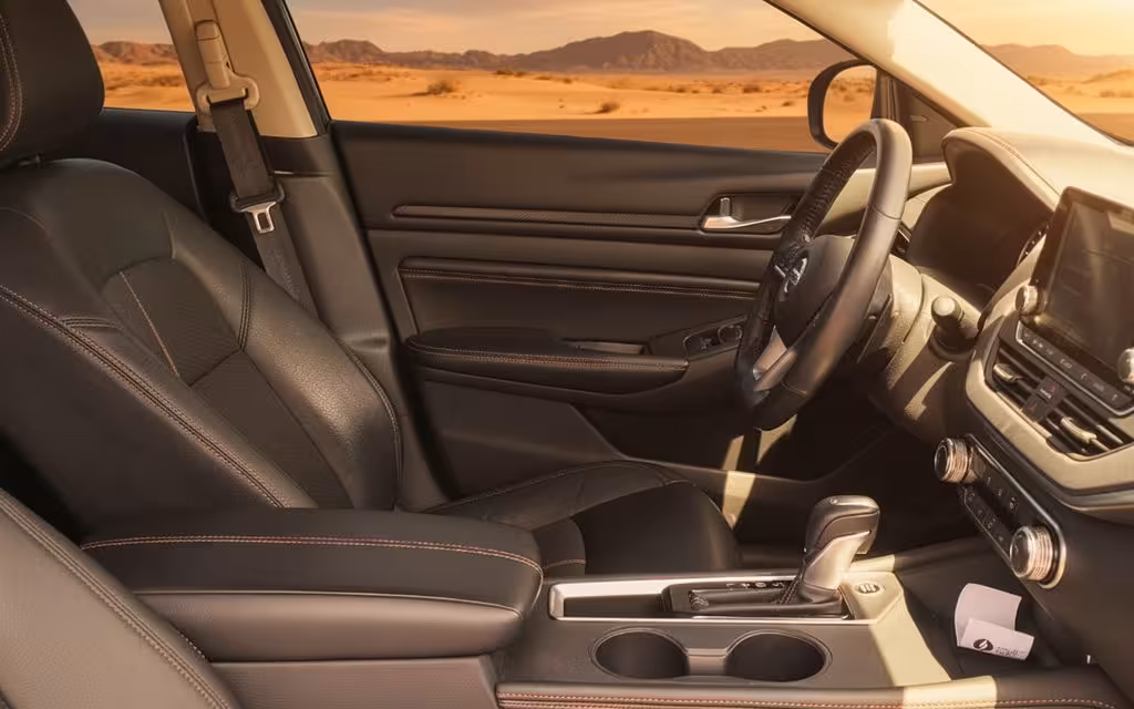 Nissan Altima 2022 interior view showing trim
