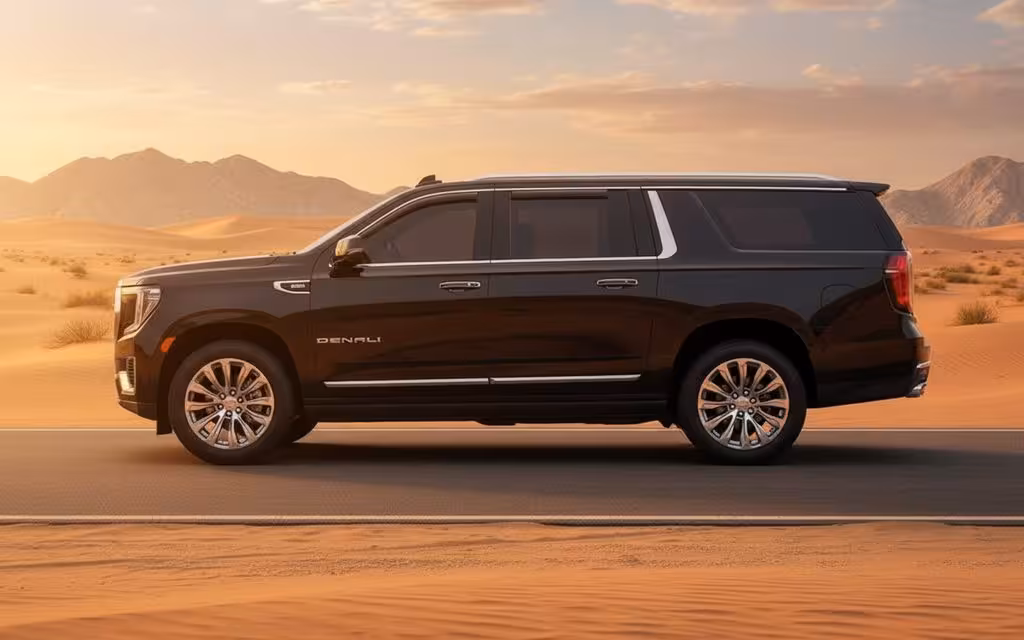 Gmc Yukon 2022 leather seats and cabin – rental in Dubai