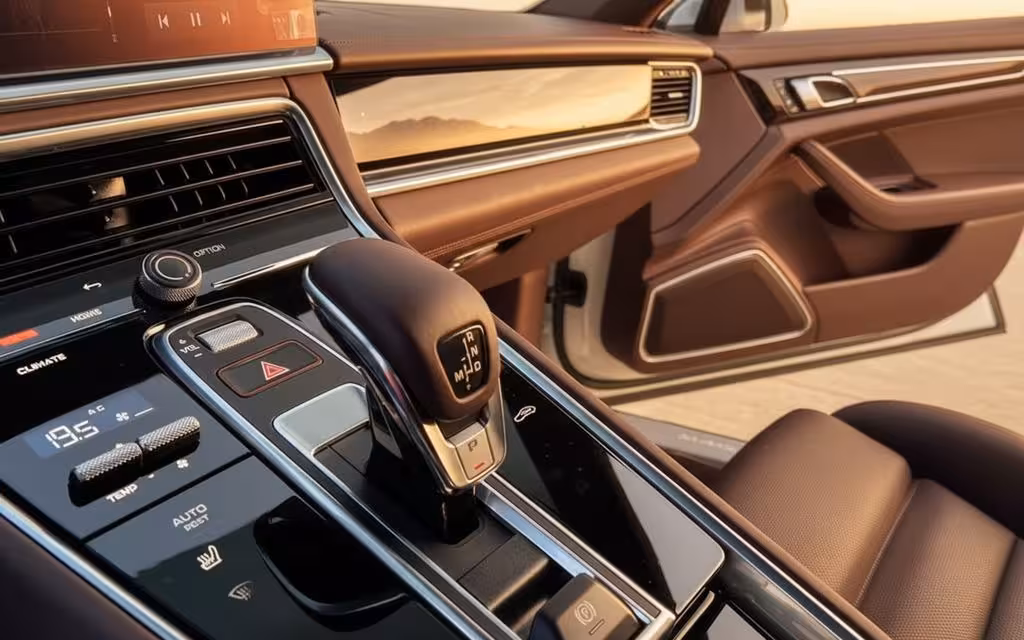 Porsche Panamera 2023 interior view showing trim