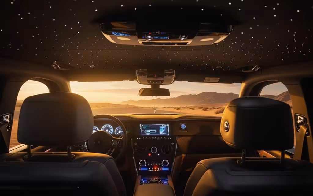 RollsRoyce Cullinan 2021 interior view showing trim – rental in Dubai