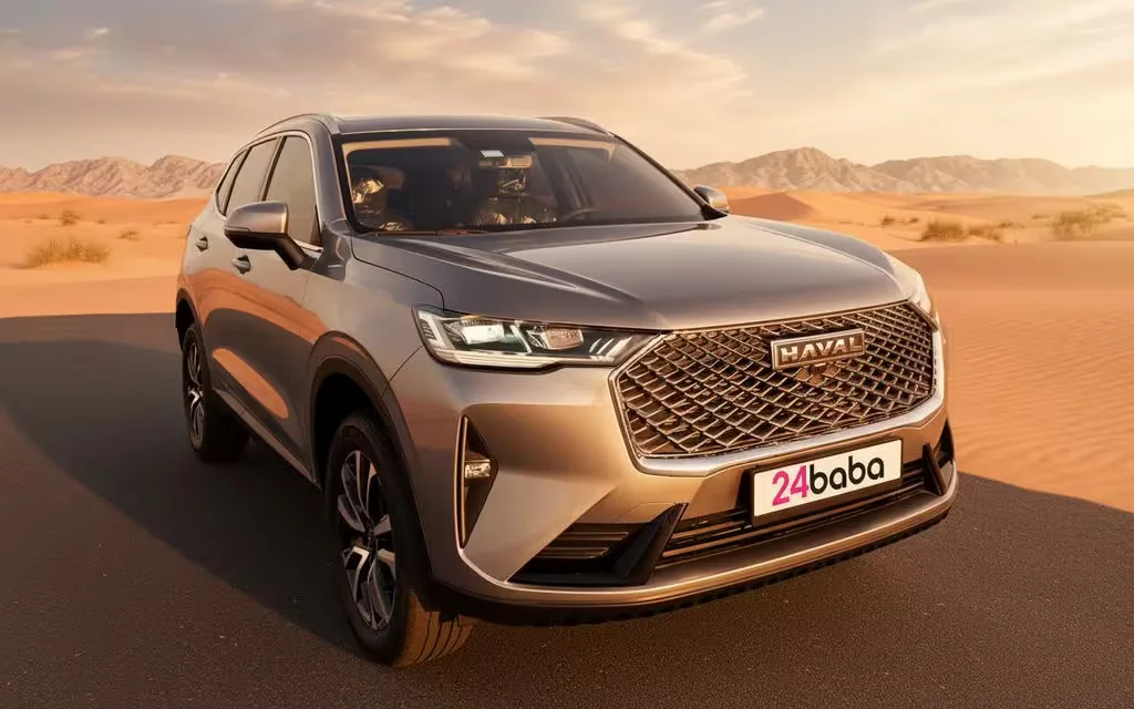 Haval H6 2024 Silver front view with headlights – rental in Dubai