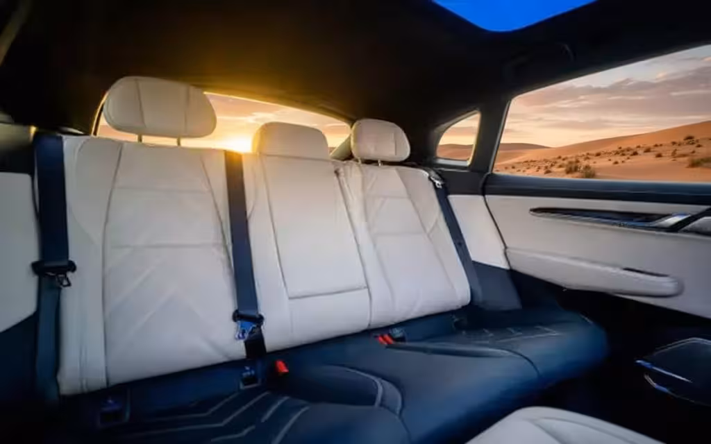 Zeekr 001 2024 leather seats and cabin – rental in Dubai
