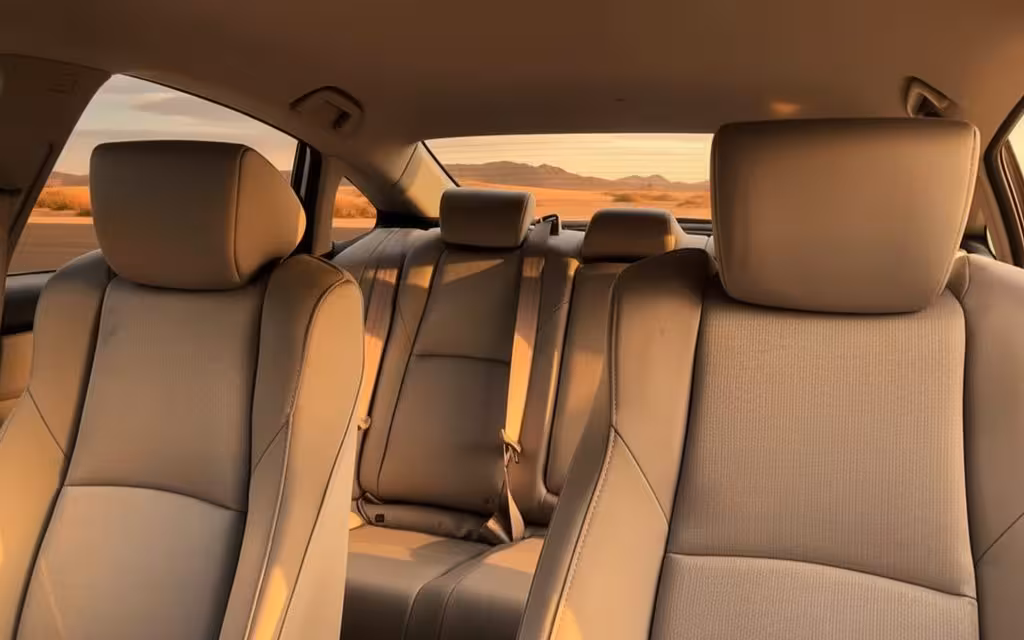 Honda Accord 2022 leather seats and cabin – rental in Dubai