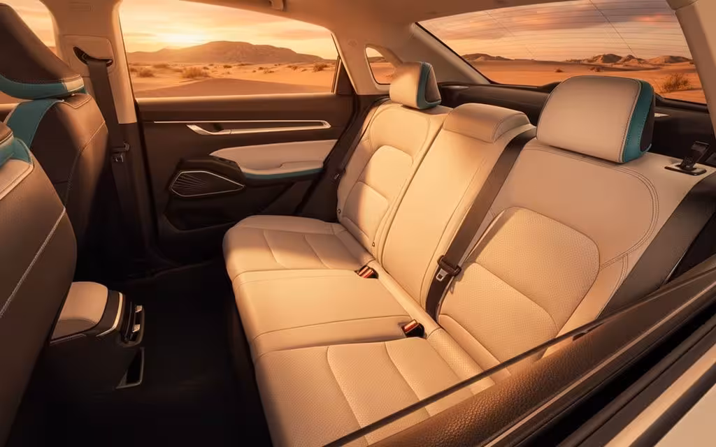 Geely Emgrand 2025 leather seats and cabin – rental in Dubai