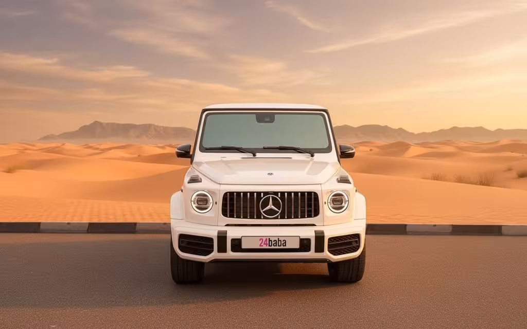 Mercedes G63 2021 White front view with headlights – rental in Dubai
