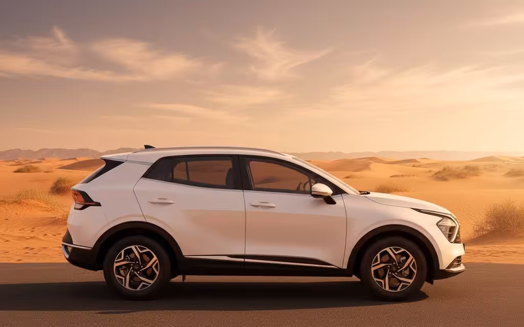 Kia Sportage 2023 White side profile