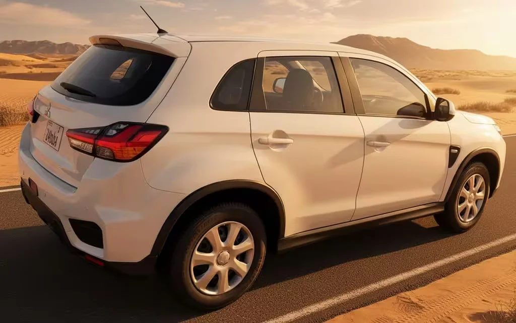 Mitsubishi Asx 2022 White rear view showing taillights