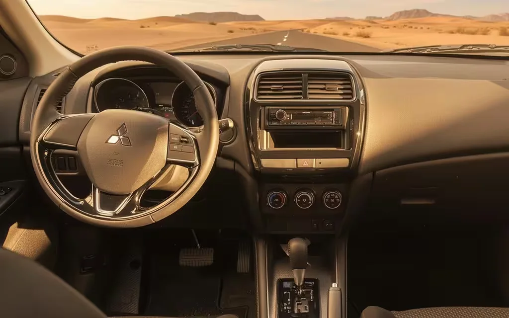 Mitsubishi Asx 2022 interior view showing trim
