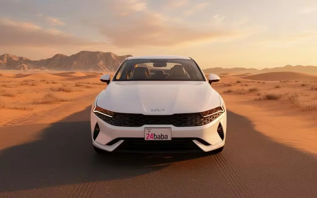 Kia K5 2023 White front view with headlights