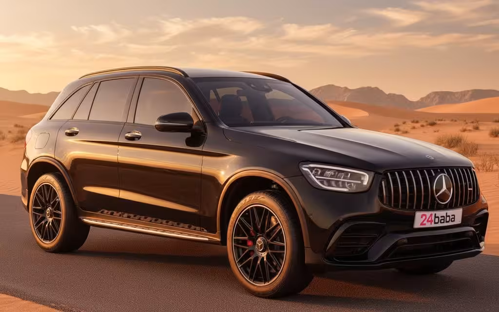 Mercedes Glc300 2022 Black front view with headlights