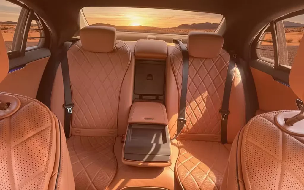 Mercedes S580 2022 leather seats and cabin – rental in Dubai