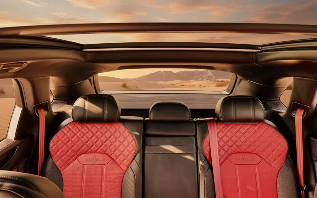 Bentley Bentayga 2021 leather seats and cabin – rental in Dubai